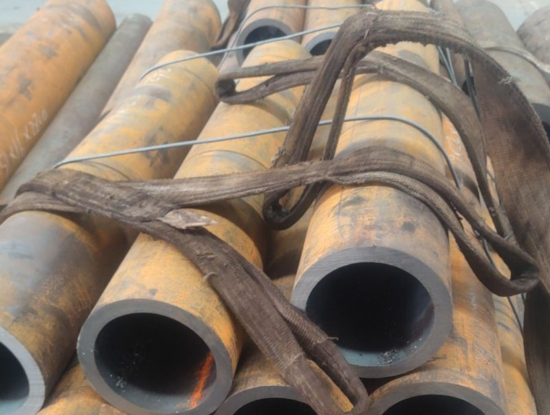 城厢15CrMoG无缝钢管切割
